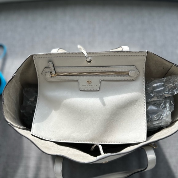 Anya Hindmarch Rainbow Leather Ebury Large should strap purse, white smiley. - Picture 9 of 13